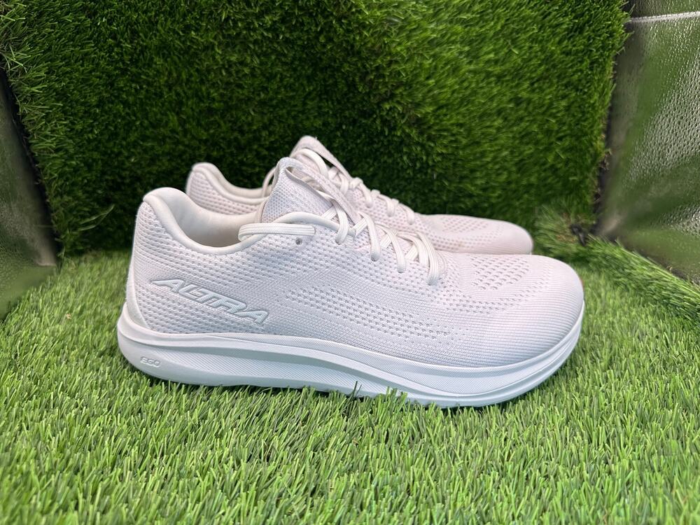 Altra Escalante 5 AL0A85TM96V Athletic Sneaker Women's 9 White Knit Road Running